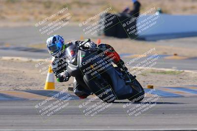 media/Dec-10-2023-SoCal Trackdays (Sun) [[0ce70f5433]]/Turn 2 (10am)/